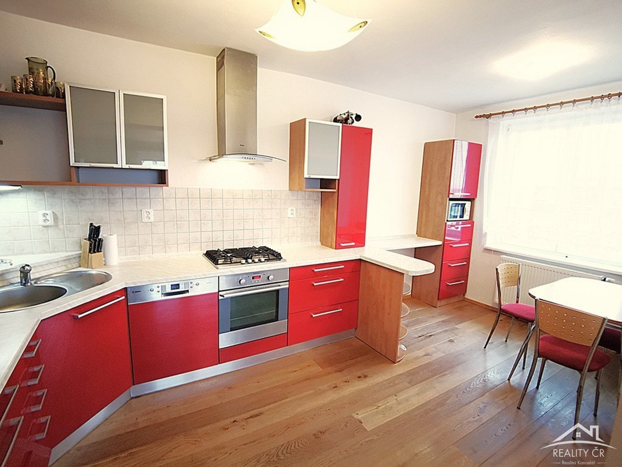 tn_zoom_filename_18950