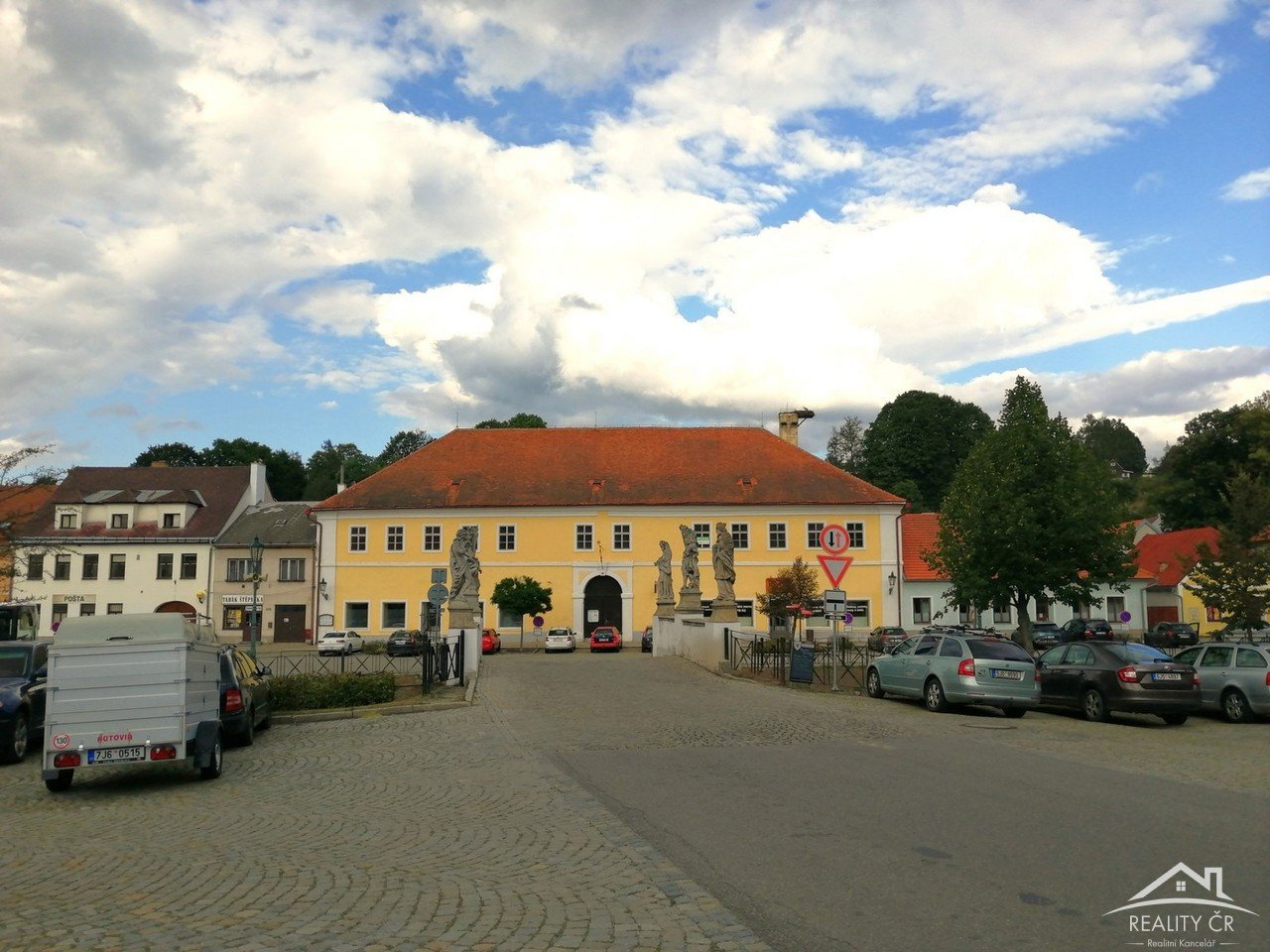 tn_zoom_filename_18703