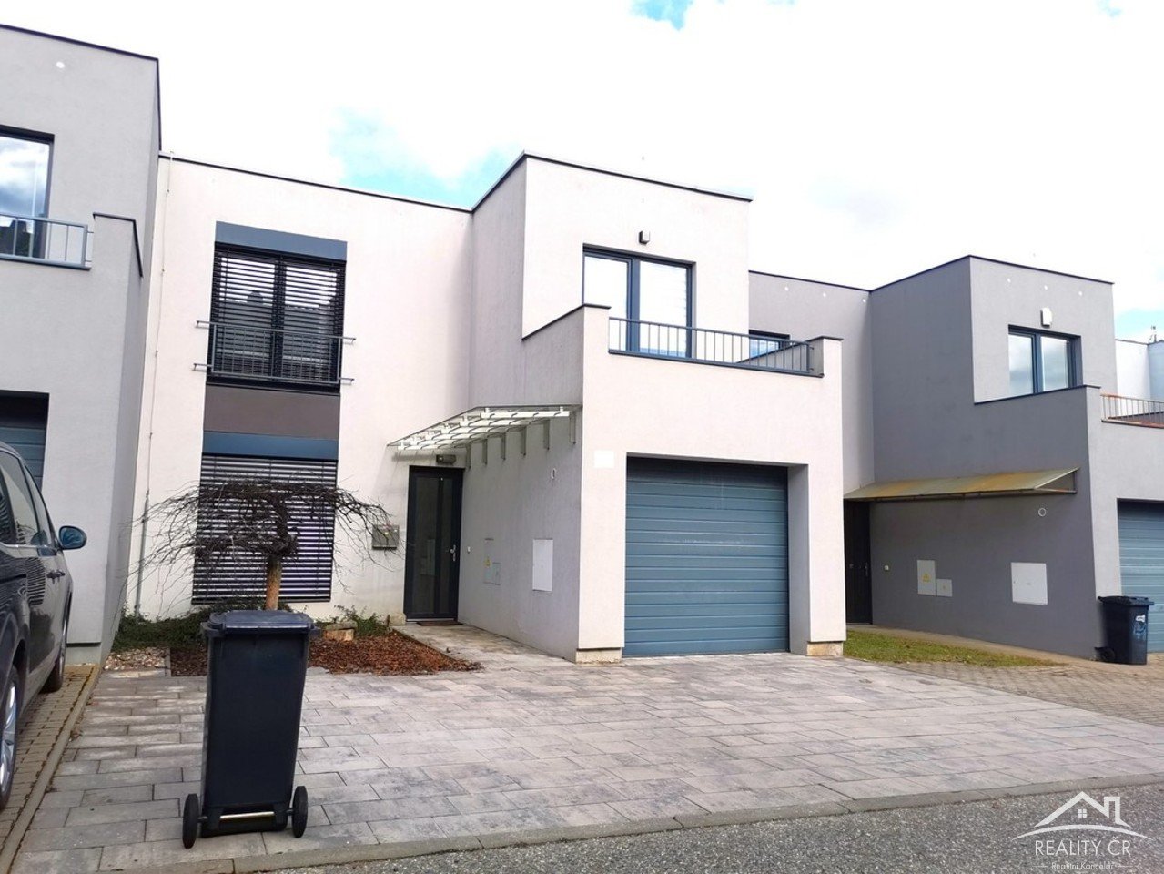 tn_zoom_filename_19184